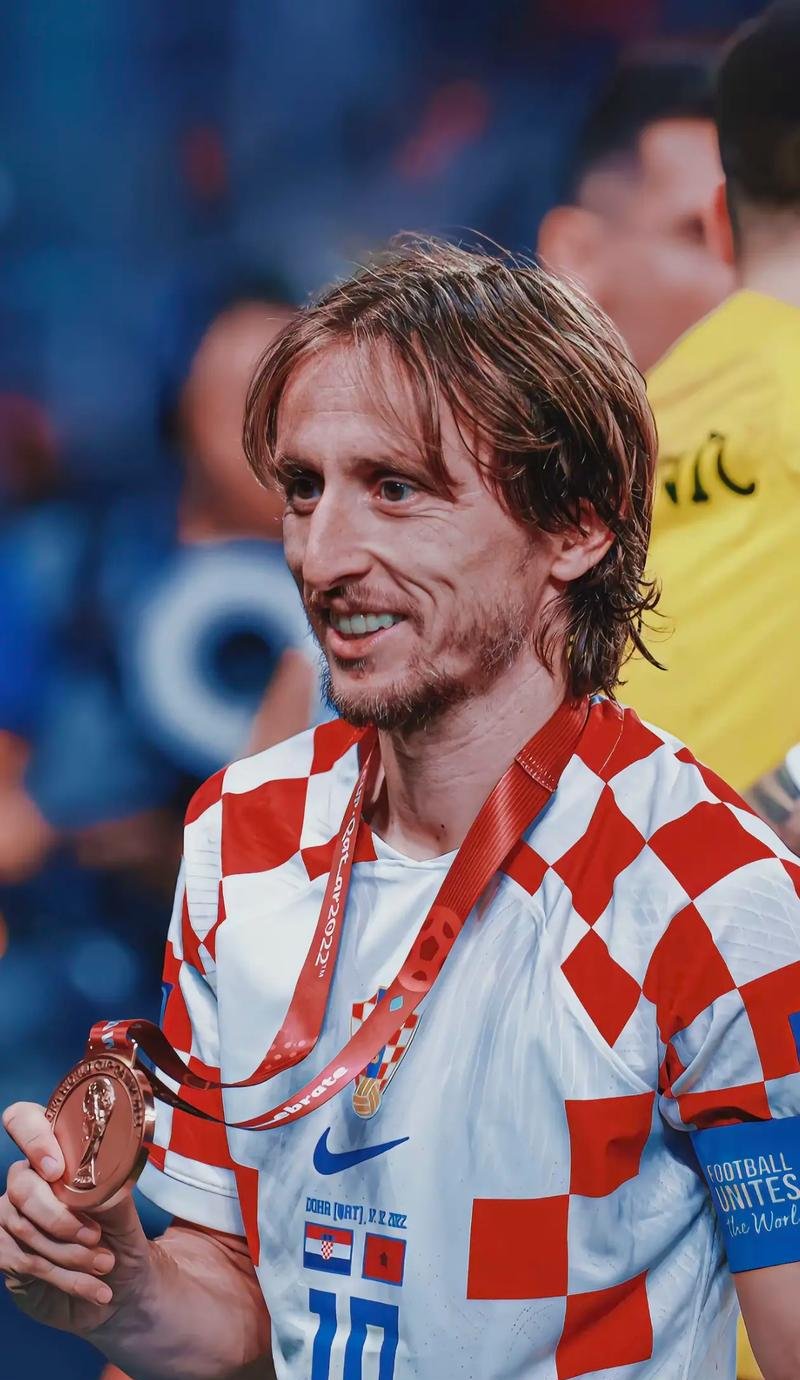 津门虎vs河南首发：5外援PK3外援 韩鹏飞巴顿先发