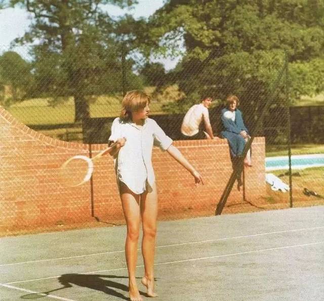 每场比赛的 每场比赛的